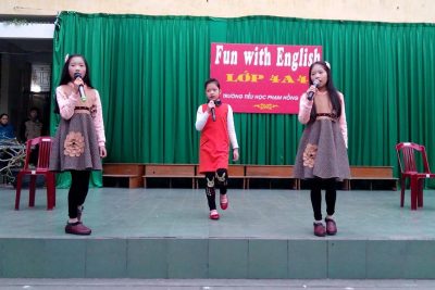 Giao lưu Fun with English (Tiết mục của lớp 4A4)