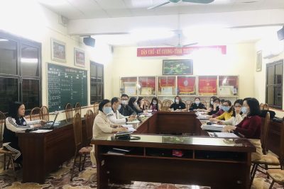 CÁN BỘ GIÁO VIÊN TRƯỜNG TH PHẠM HỒNG THÁI TÍCH CỰC THAM GIA HỘI THẢO TRỰC TUYẾN GIỚI THIỆU SÁCH GIÁO KHOA LỚP 1, LỚP 2