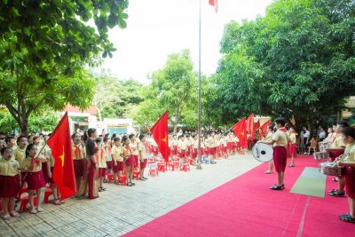 TRANG TRỌNG VÀ Ý NGHĨA – TH PHẠM HỒNG THÁI TỔ CHỨC LỄ TỔNG KẾT NĂM HỌC 2019-2020; LỄ RA TRƯỜNG LỚP 5 NIÊN KHÓA 2015-2020