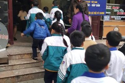 Xem phim – Hoạt động ngoại khóa chào mừng năm mới Bính Thân 2016