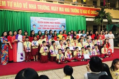 Tuyên dương phát thưởng học sinh đạt giải Kỳ thi Toán – Tiếng Anh quốc tế SEAMO 2019
