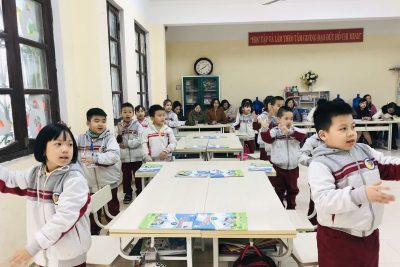 THẦY TRÒ TRƯỜNG TH PHẠM HỒNG THÁI KHÔNG NGỪNG TIẾP CẬN VÀ THỰC HIỆN ĐỔI MỚI CÓ HIỆU QUẢ CHƯƠNG TRÌNH GIÁO DỤC PHỔ THÔNG 2018