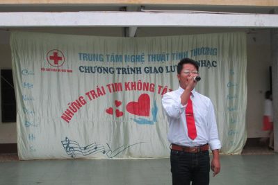 Giao lưu ca nhạc với Trung tâm Nghệ thuật Tình thương