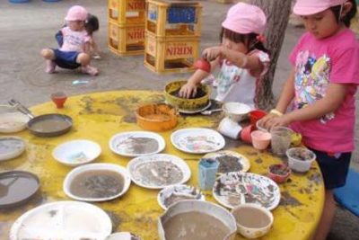 Vì sao trẻ em Nhật giỏi như vậy?