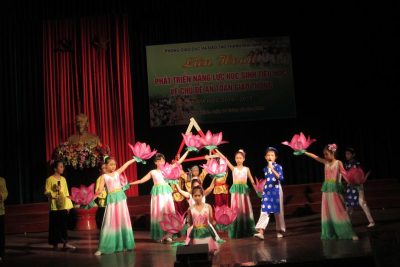 Liên hoan Phát triển năng lực HSTH về chủ đề ATGT  cấp Thành phố năm học 2014 – 2015